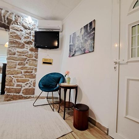 Unique Apartment Centar Podgorica Ngoại thất bức ảnh