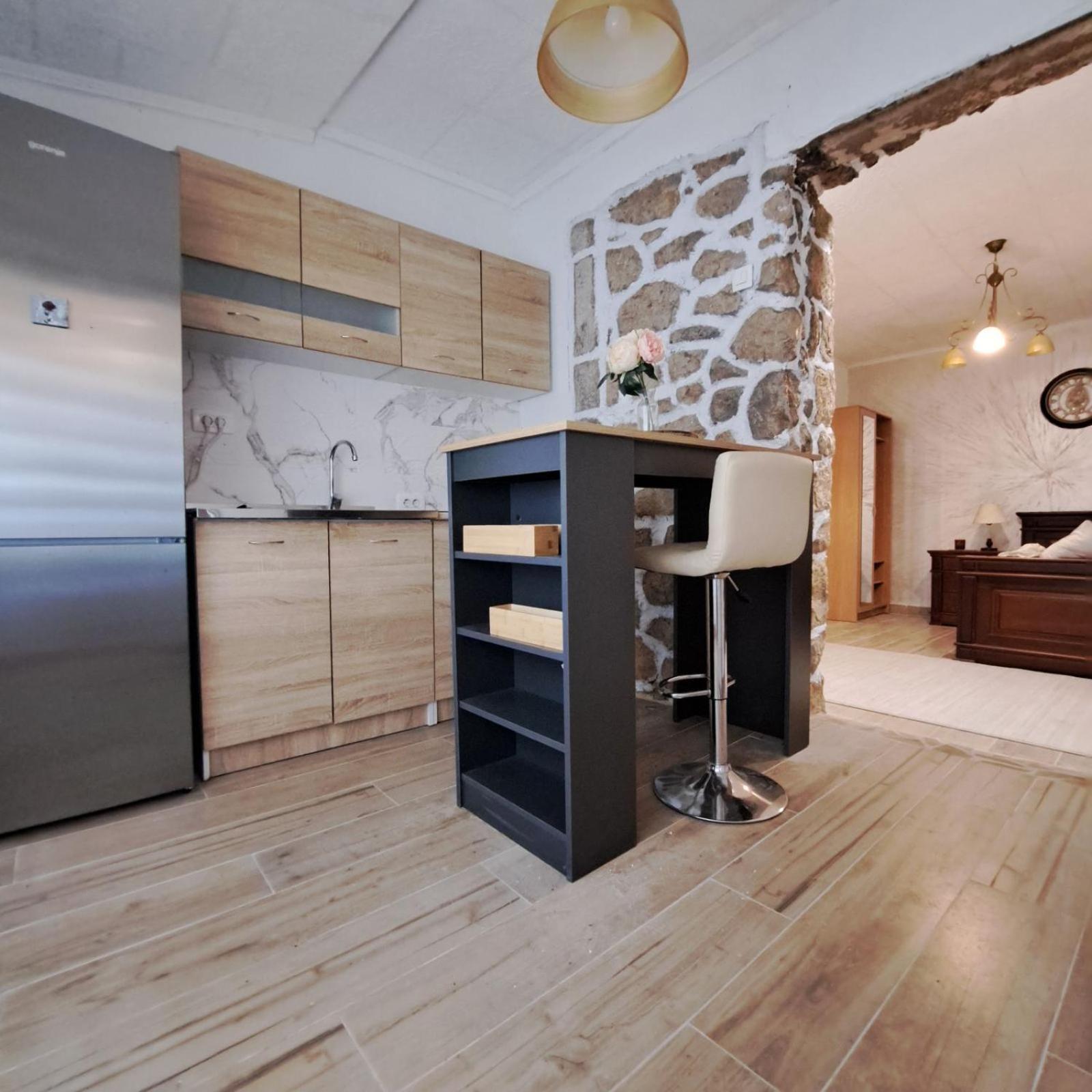 Unique Apartment Centar Podgorica Ngoại thất bức ảnh