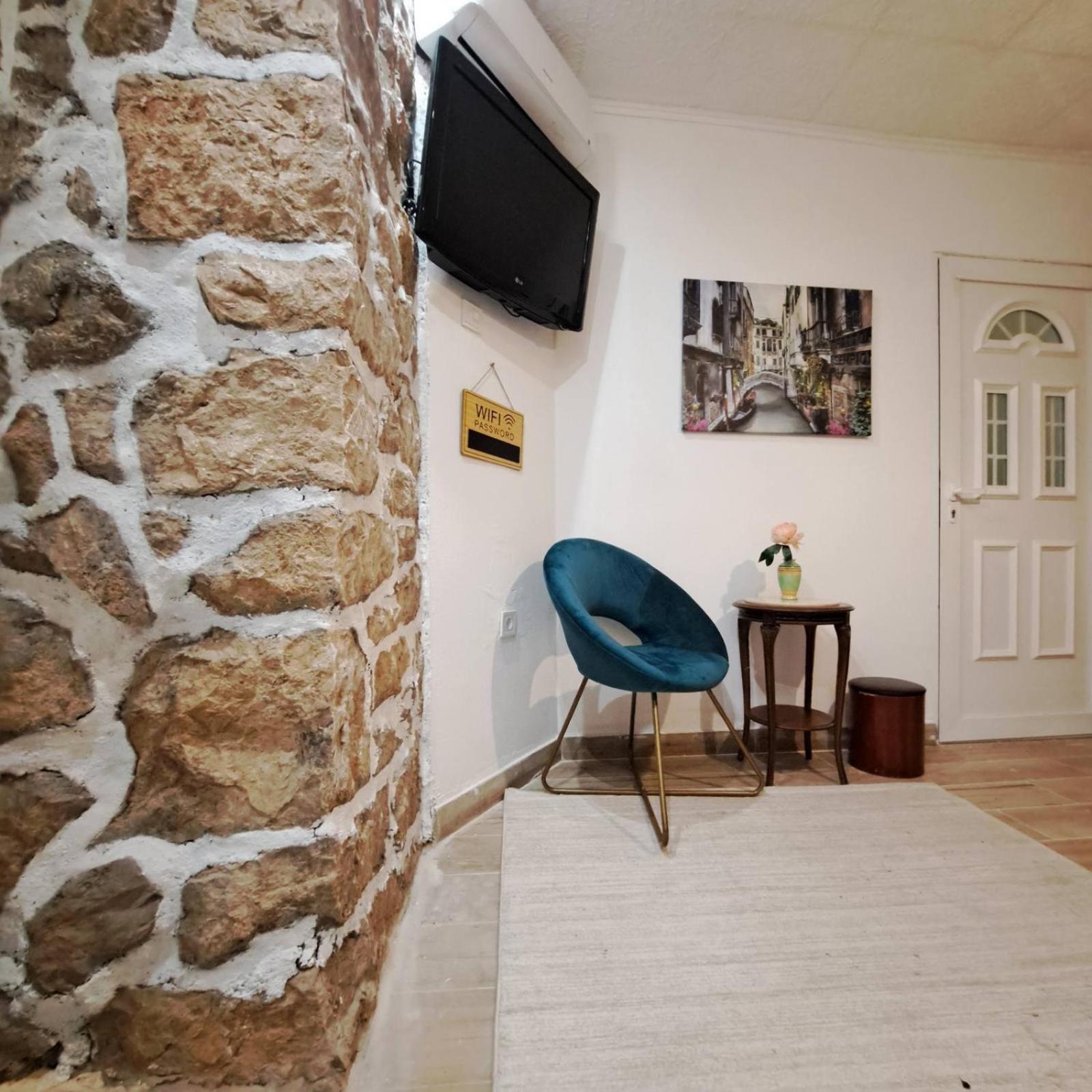 Unique Apartment Centar Podgorica Ngoại thất bức ảnh