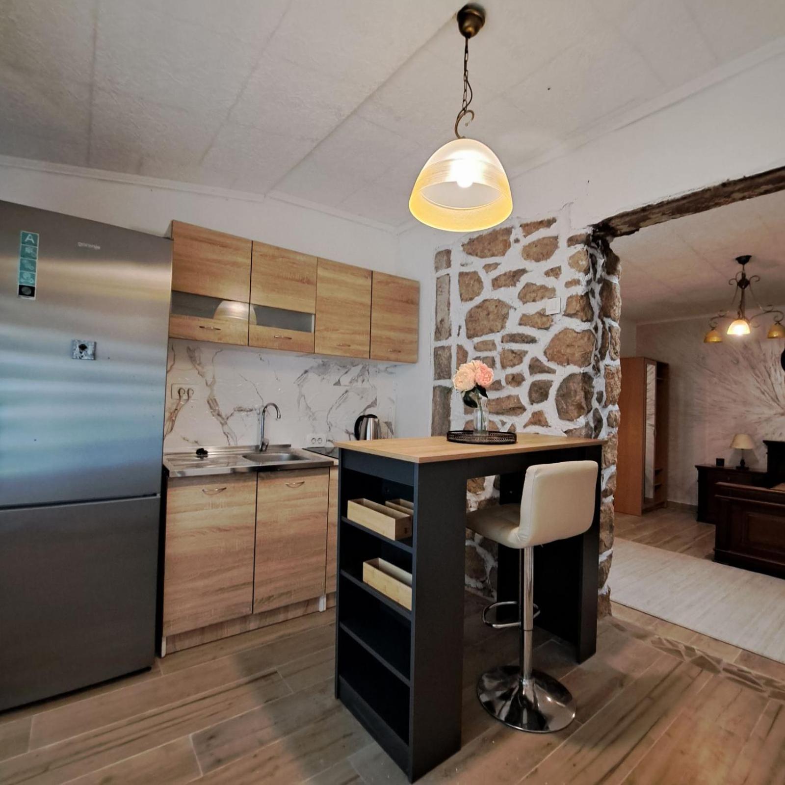 Unique Apartment Centar Podgorica Ngoại thất bức ảnh